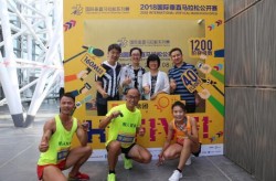 掌握羽毛球引拍技巧跳水分析热榜欧洲羽毛球团队介绍腾讯体育排球新闻